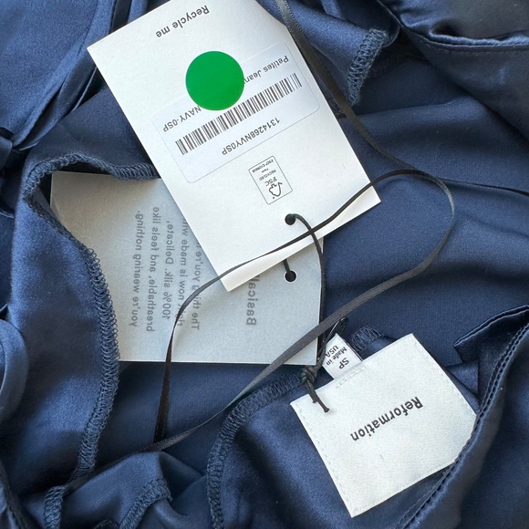 Reformation Jeany silk navy blue maxi halter dress - SMALL PETITE - with tags - Picture 9 of 9